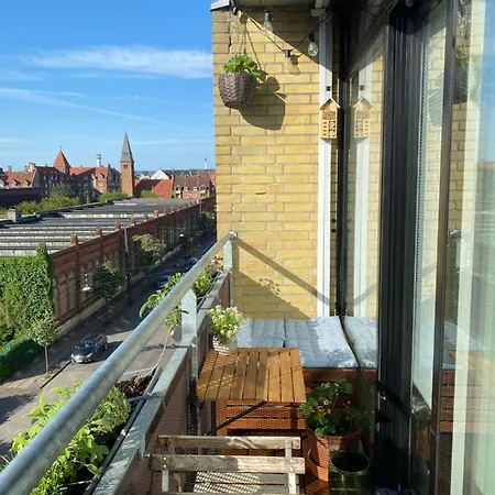 Newly Renovated At Norrebro Apartment Copenhagen